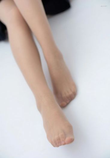 玫瑰冠冕短剧免费观看